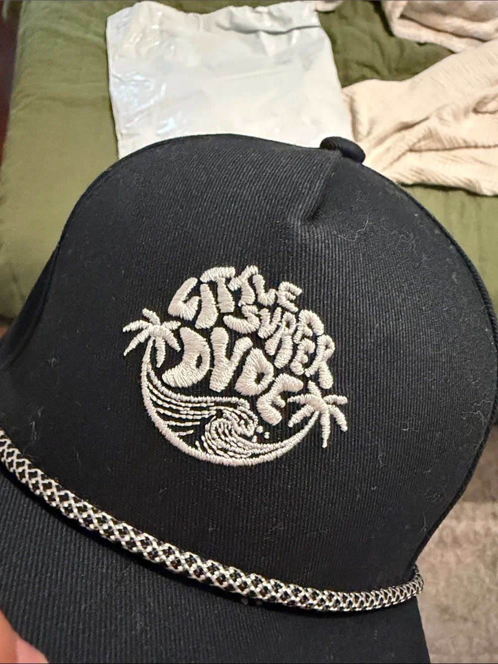little surfer dude classic black
